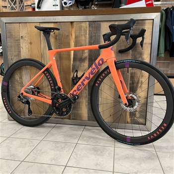 SOLOIST LIMITED EDITION - TROPIC SUNSET